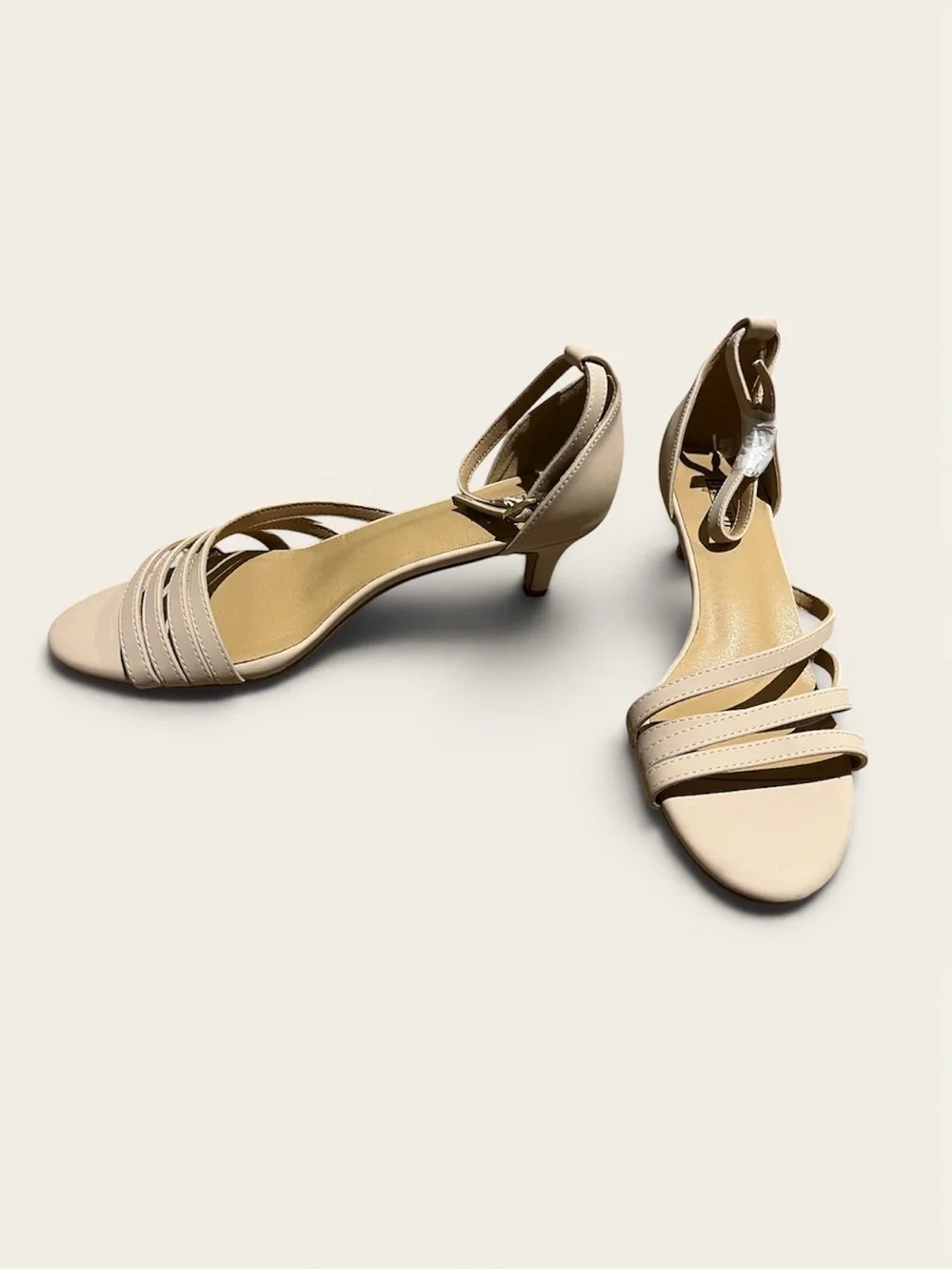 IDIFU Beige Strappy Low Heel Sandals